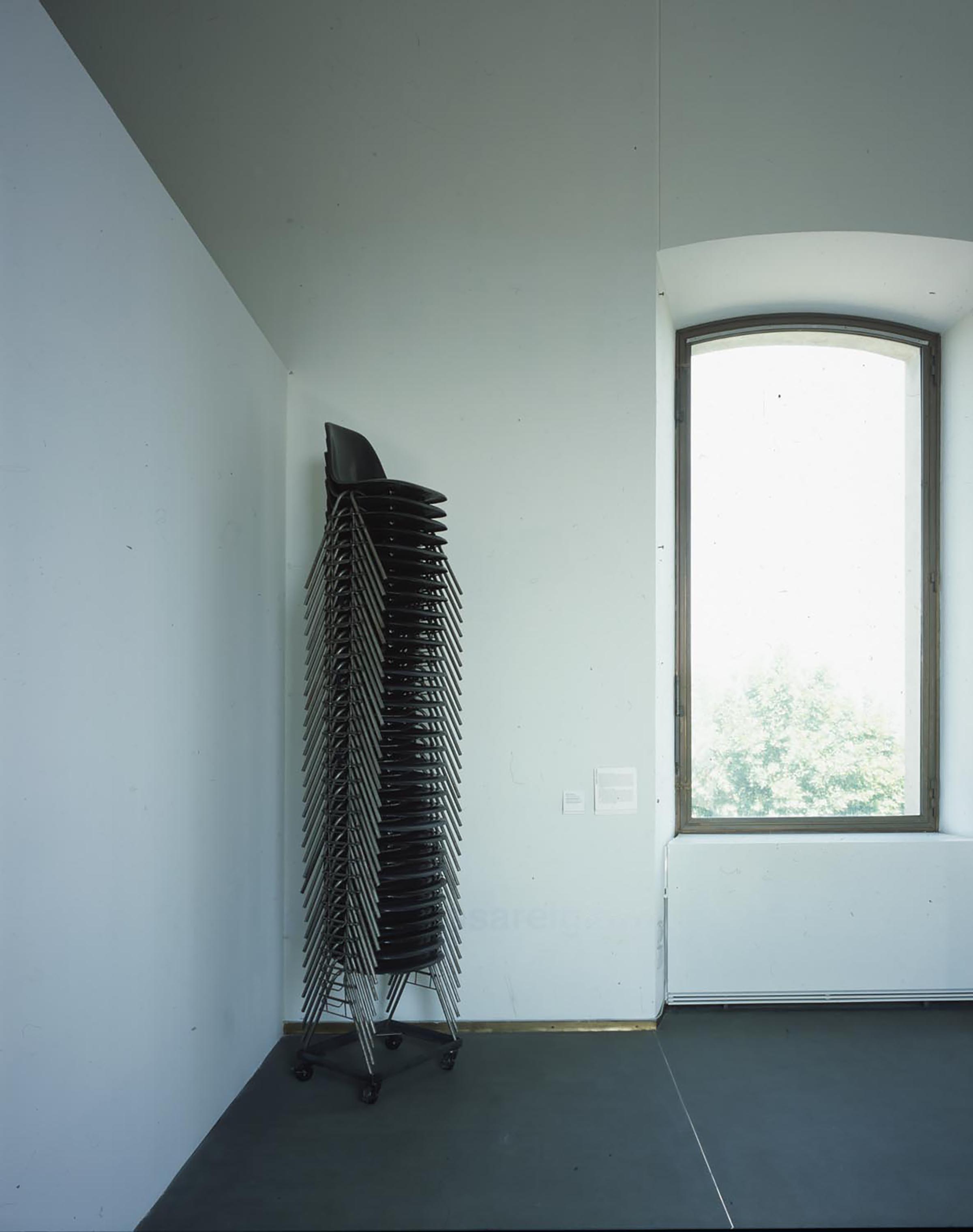 Simon Starling, The Black Stack, 2001